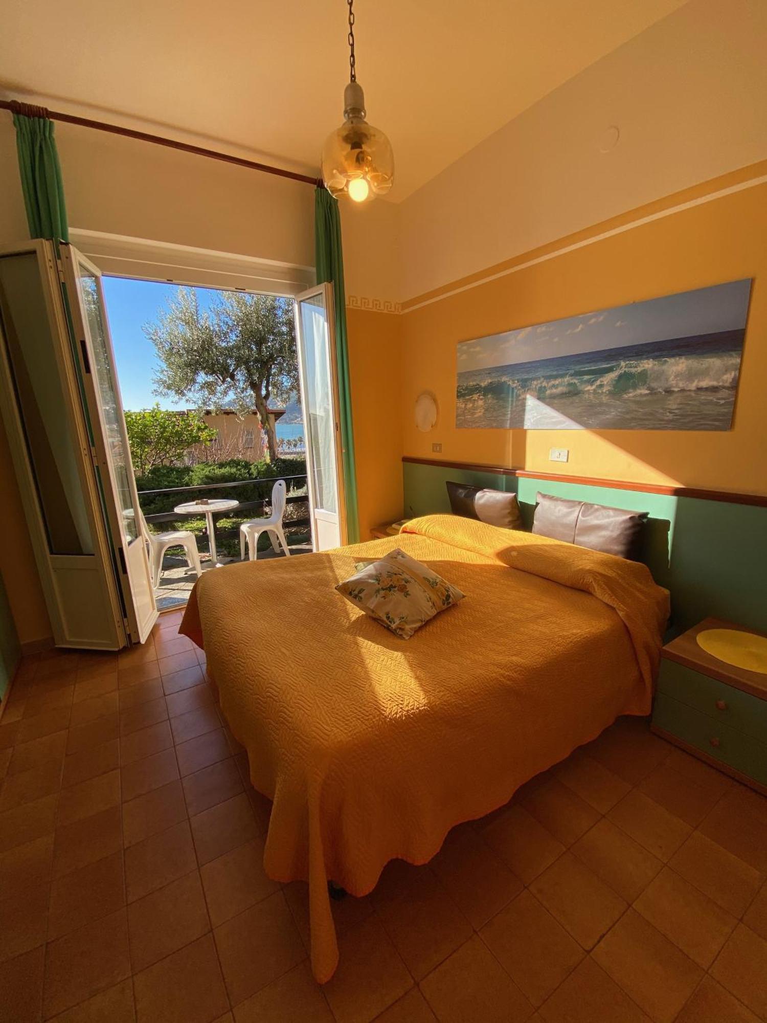Albergo La Pineta Andora Bilik gambar